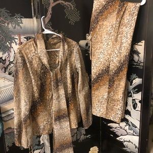 Women’s two piece pant suit